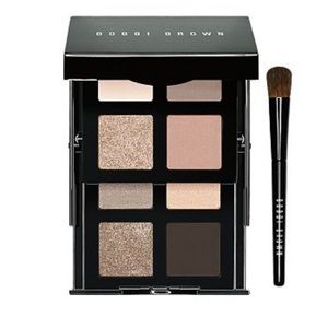 🌸 NIB 🌸 Bobbi brown sandy nude eye palette